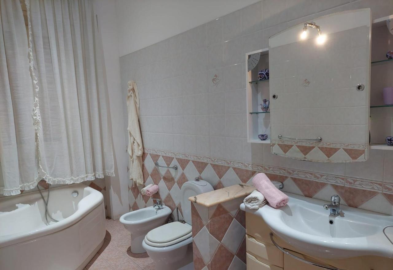 Ferienwohnung Casa Vacanze Caruso Avola Exterior foto